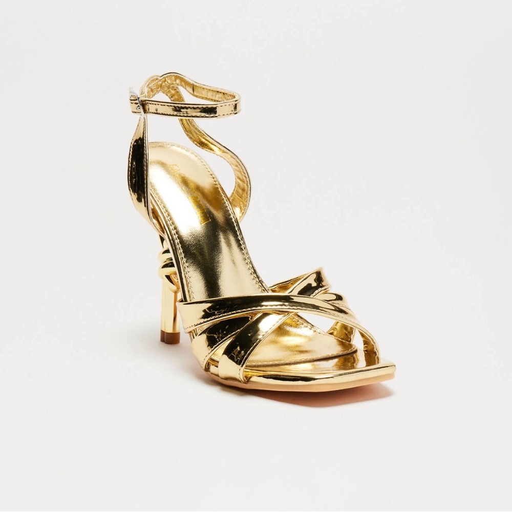 Heeled sandals